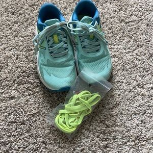 New Balance Size 12.5 Girls Shoes